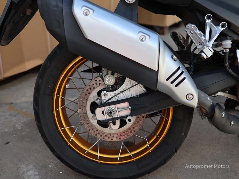 QJMOTOR SVT 650 X Test