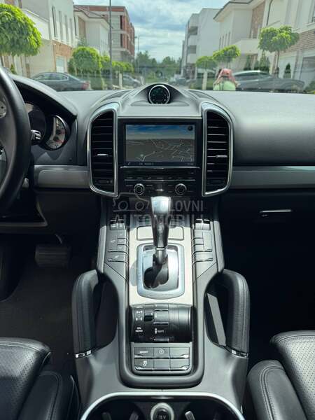 Porsche Cayenne 3.0 TDI CH