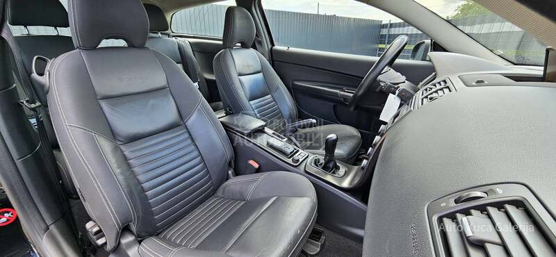Volvo C30 1.6 R-design