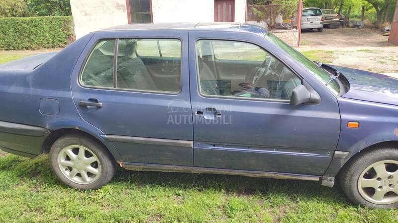 Volkswagen Vento 1.9 TDI