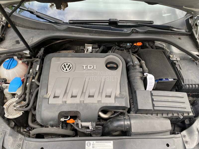 Volkswagen Golf 6 2.0tdi
