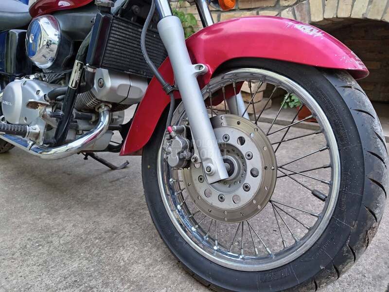 Honda VT 125 C Shadow