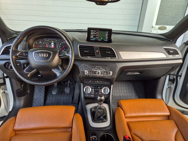 Audi Q3 2,0 TDI Sline