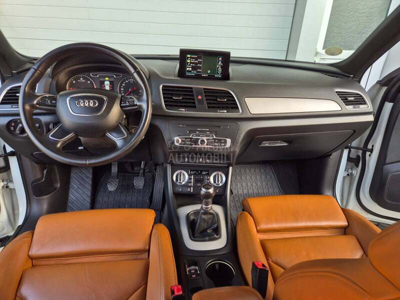 Audi Q3 2,0 TDI Sline