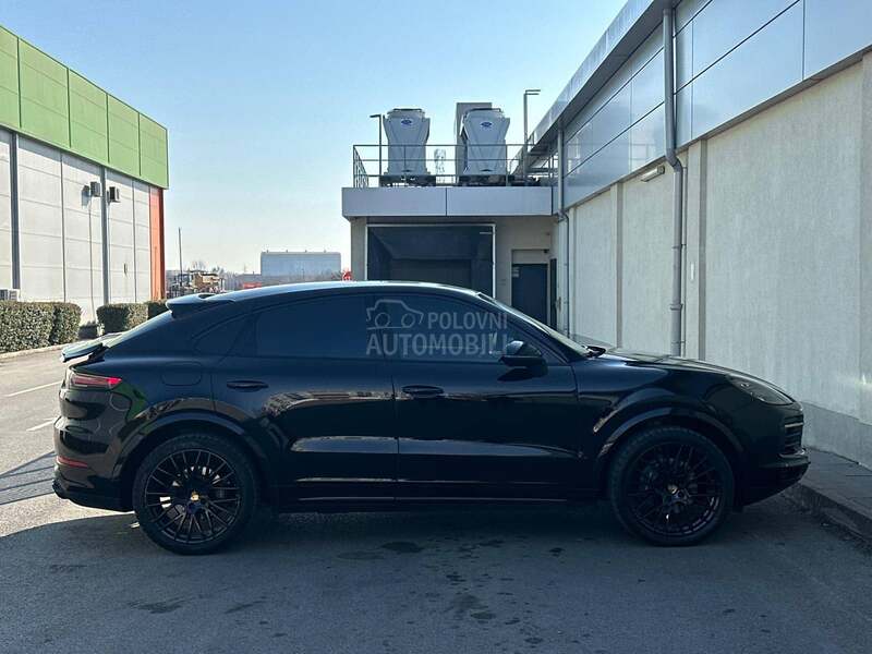 Porsche Cayenne Coupe