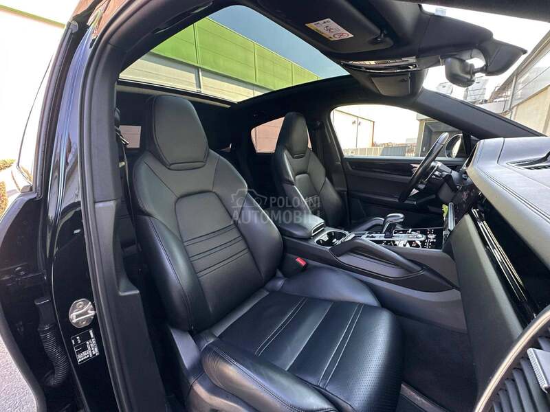 Porsche Cayenne Coupe