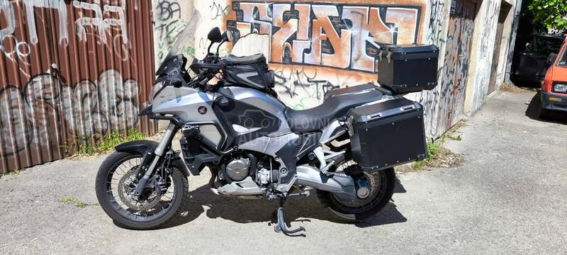 Honda VFR 1200x crosstourer