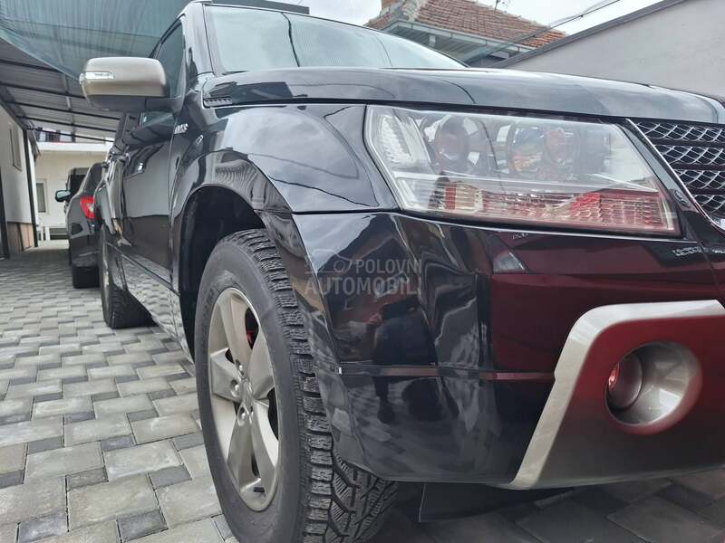Suzuki Grand Vitara 4x4 R.E.D.U.K.T.O.R
