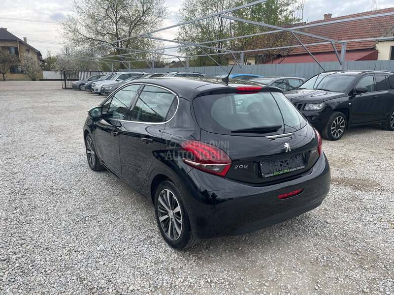 Peugeot 208 1.2 VEL.SE.R.VIS