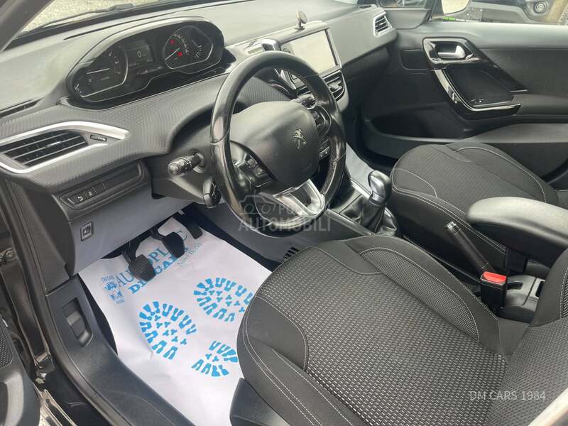 Peugeot 208 1.2 VEL.SE.R.VIS