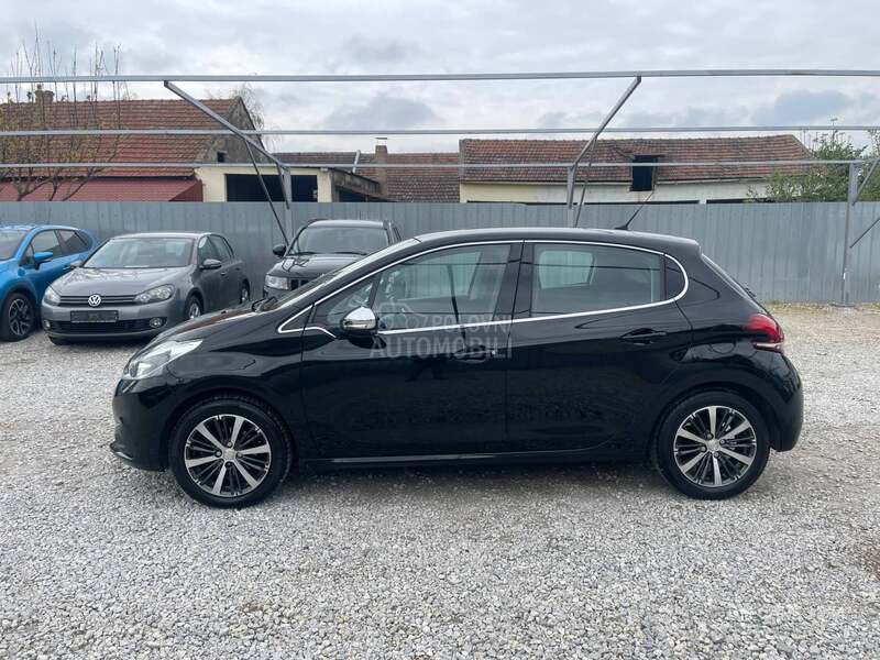 Peugeot 208 1.2 VEL.SE.R.VIS