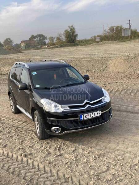 Citroen C-Crosser 2.2 hdi