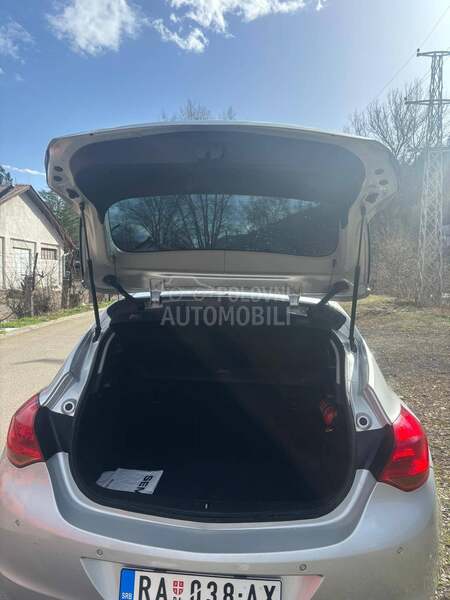 Opel Astra J 1.4b
