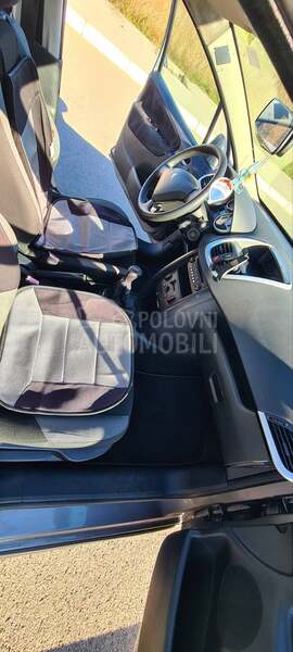 Peugeot 207 SW 1.4 16V