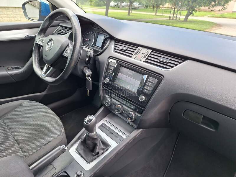 Škoda Octavia 1.6 TDI,PREEDIVNA