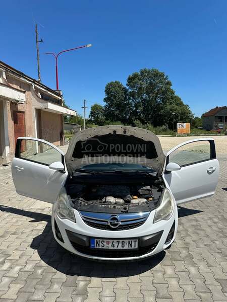 Opel Corsa D 