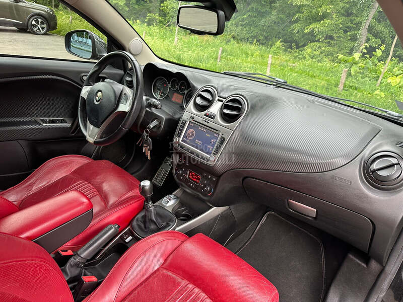 Alfa Romeo MiTo 