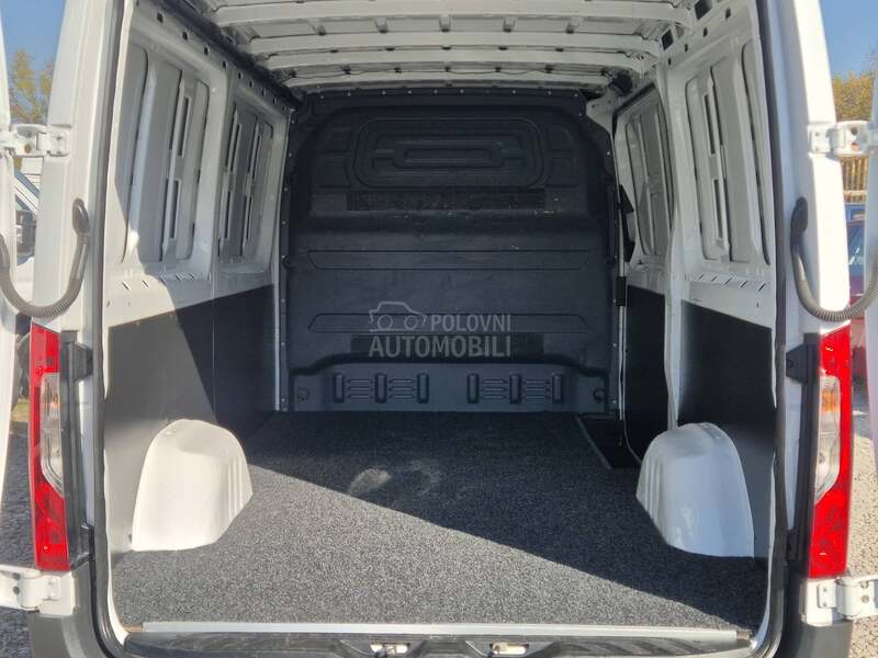 Mercedes Benz Sprinter L2H1 NOOOV