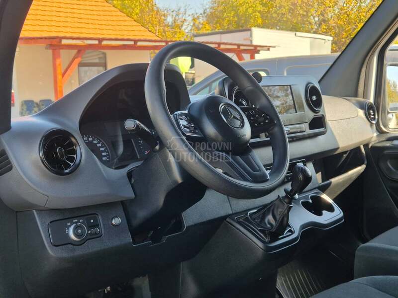 Mercedes Benz Sprinter L2H1 NOOOV