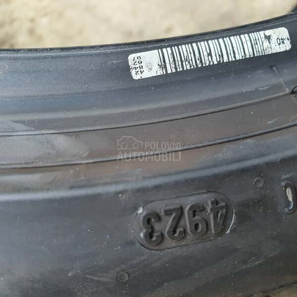 Pirelli 225/40 R19 Letnja