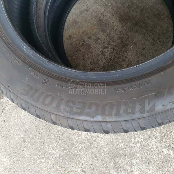Bridgestone 205/55 R16 Zimska