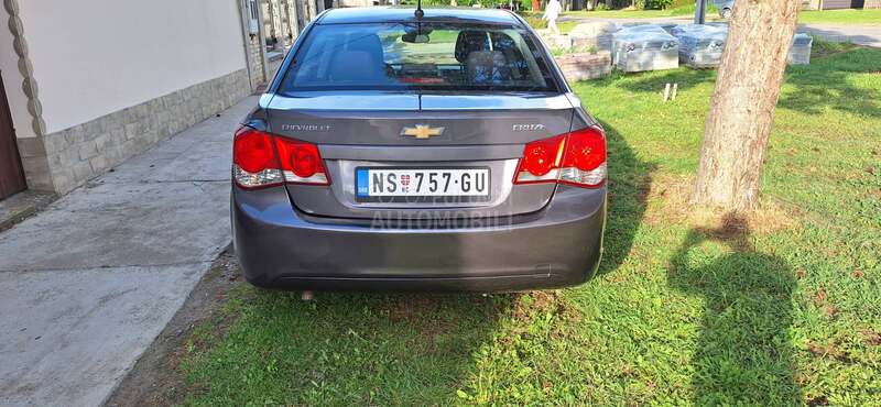 Chevrolet Cruze 1.6