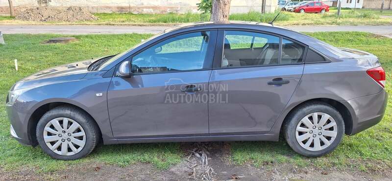 Chevrolet Cruze 1.6