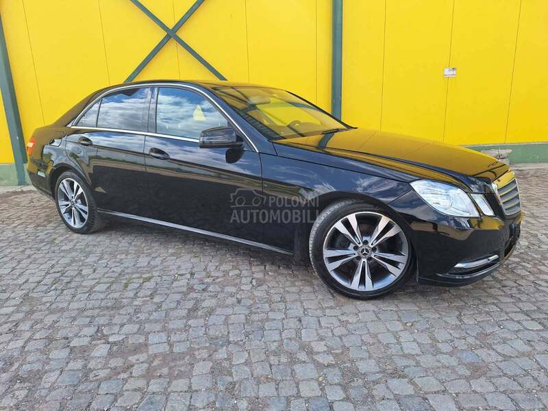 Mercedes Benz E 200 TO.P CENA/F.ULL
