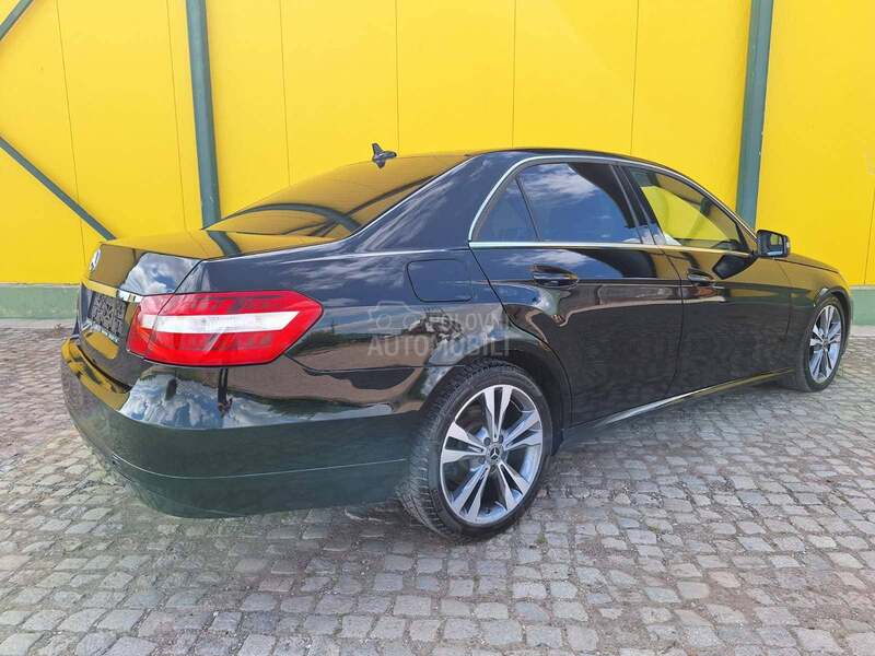 Mercedes Benz E 200 TO.P CENA/F.ULL