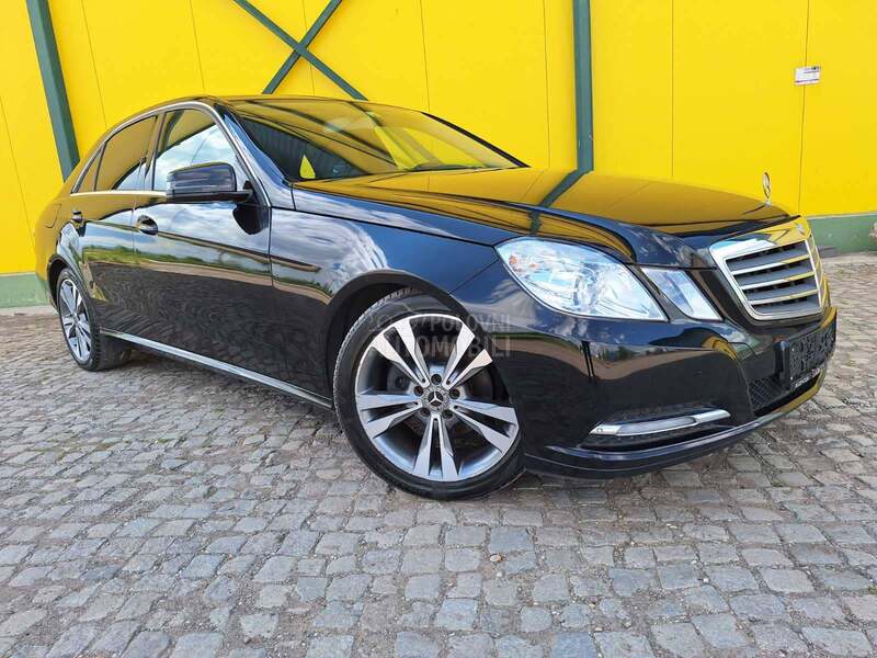 Mercedes Benz E 200 TO.P CENA/F.ULL