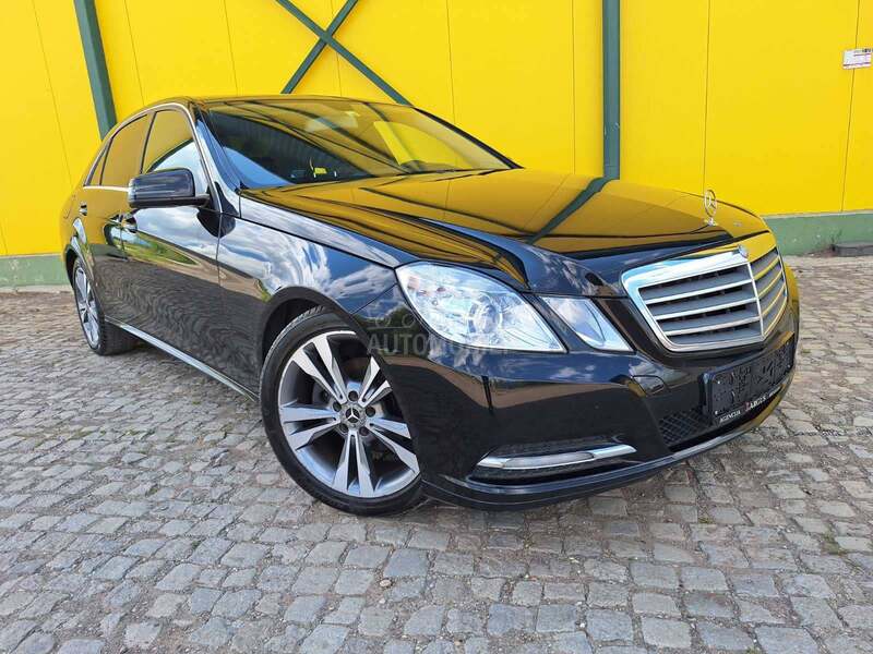 Mercedes Benz E 200 TO.P CENA/F.ULL