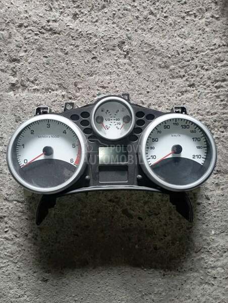 Km sat 1.4hdi