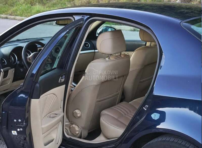 Alfa Romeo 159 1.9 jtdM