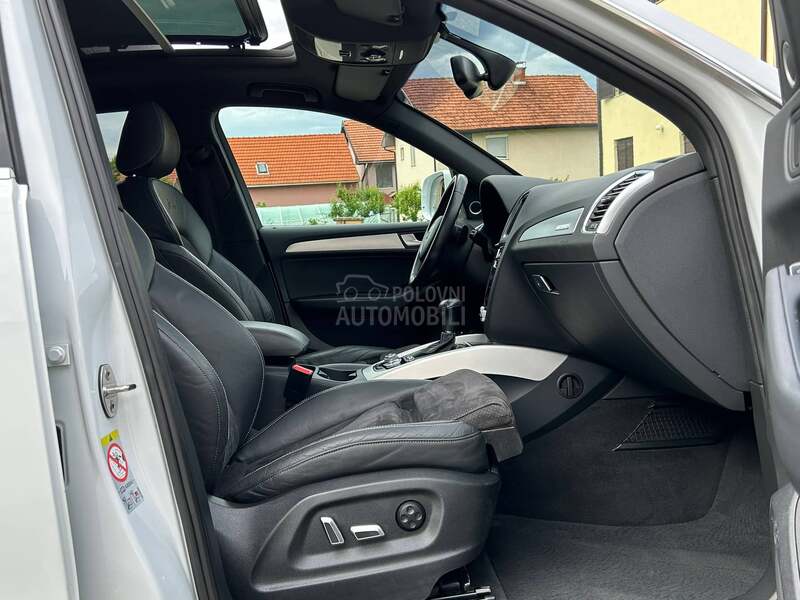Audi Q5 2.0TFSI  S LINE