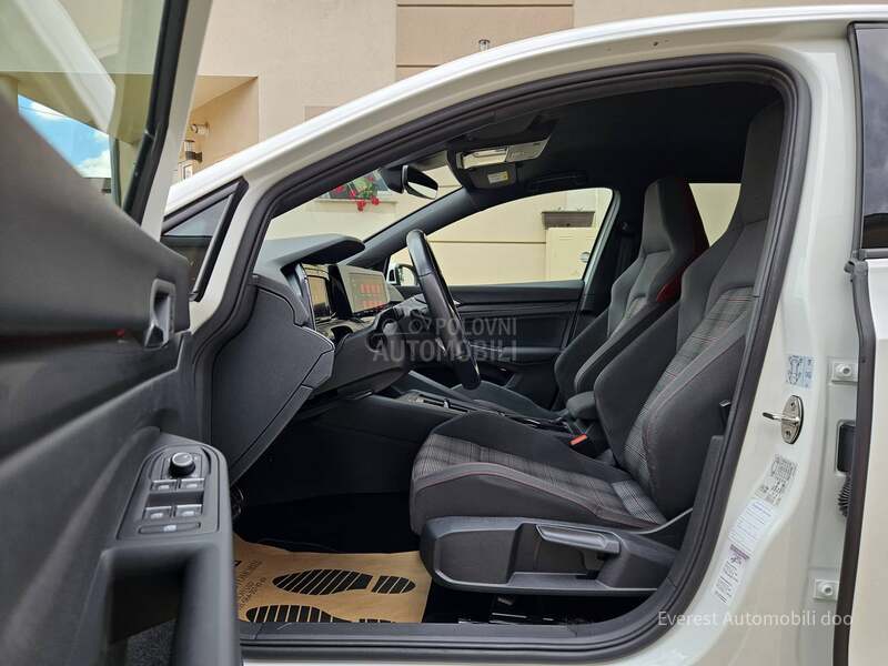 Volkswagen Golf 8 2.0 TSi G T I