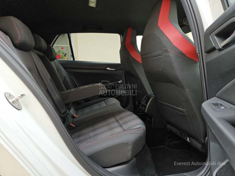 Volkswagen Golf 8 2.0 TSi G T I