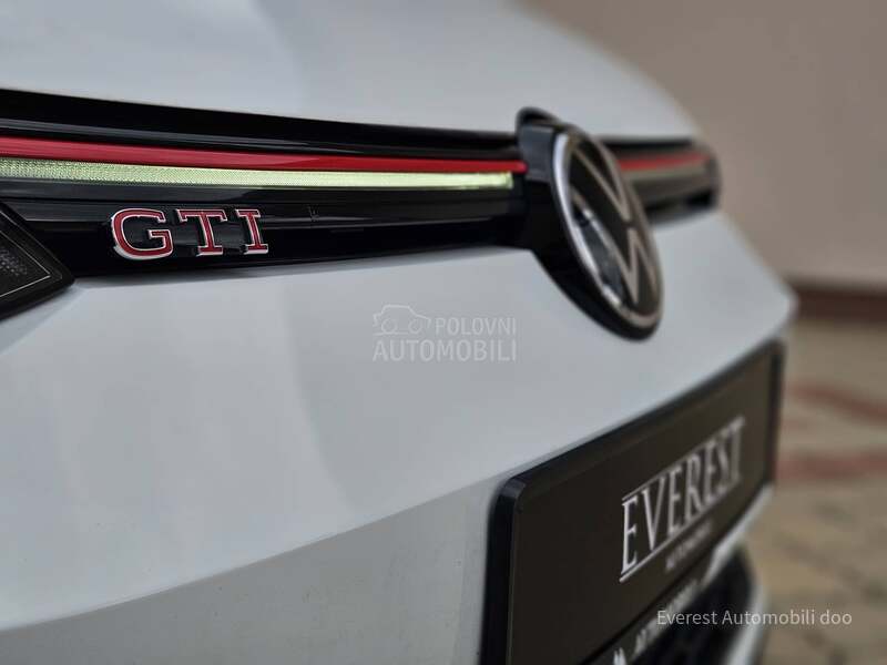 Volkswagen Golf 8 2.0 TSi G T I