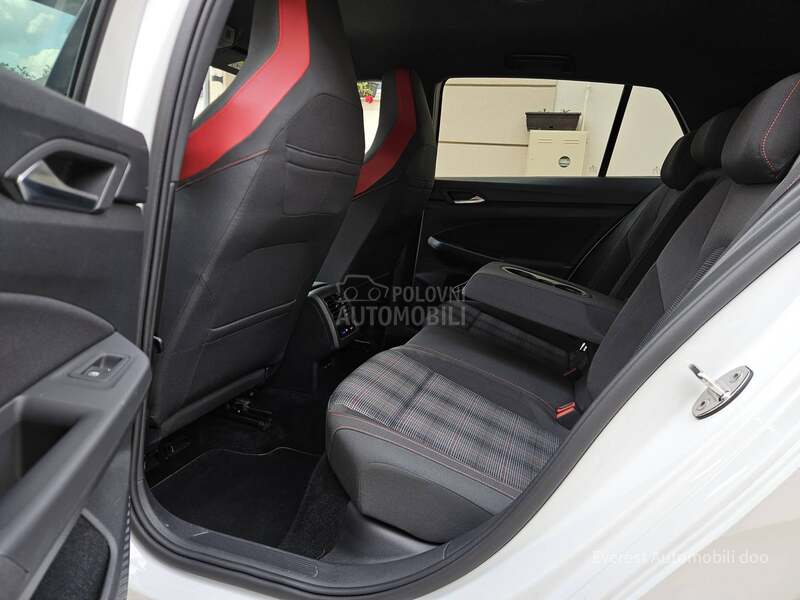 Volkswagen Golf 8 2.0 TSi G T I