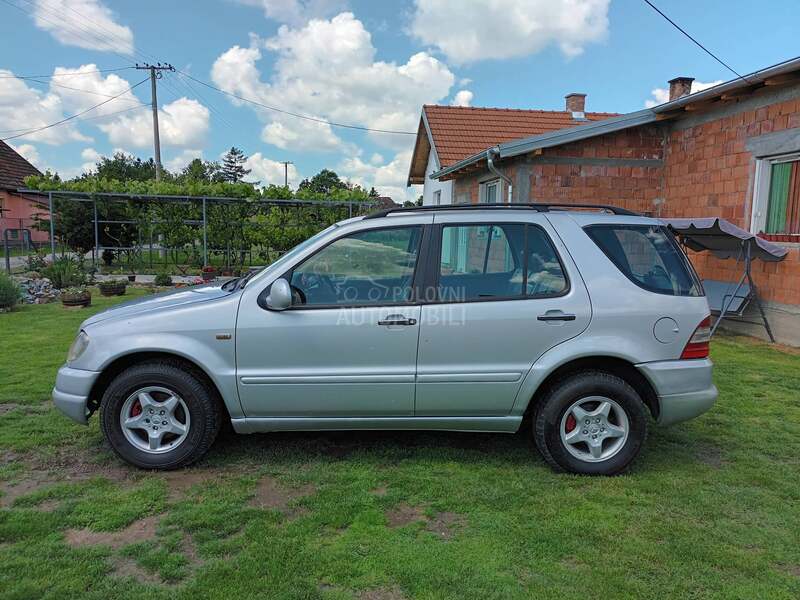 Mercedes Benz ML 270 Cdi