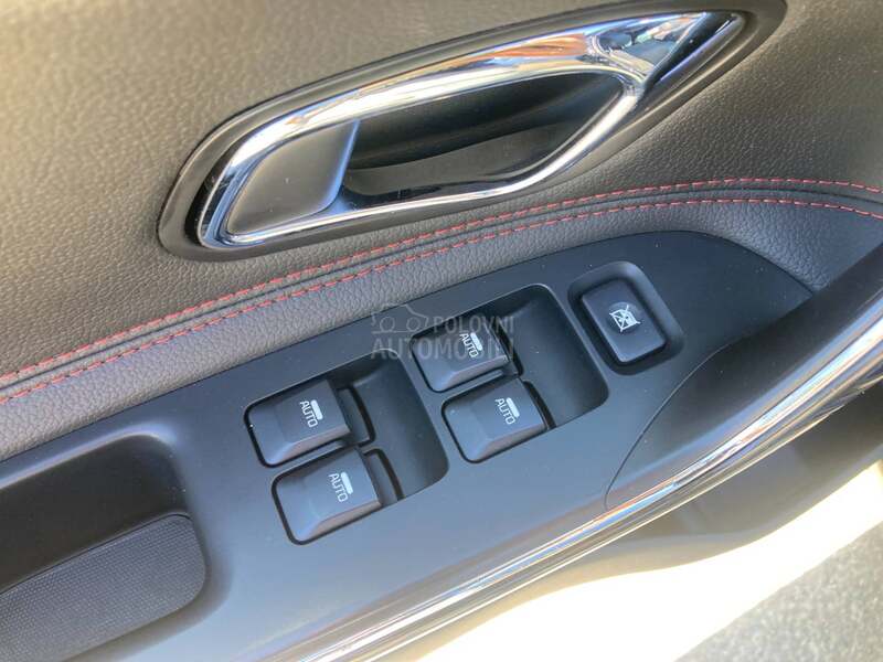 Kia cee`d GT 1.6T Pan Xen Nav