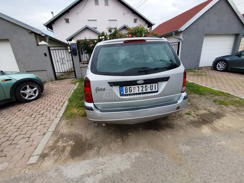 Ford Focus 