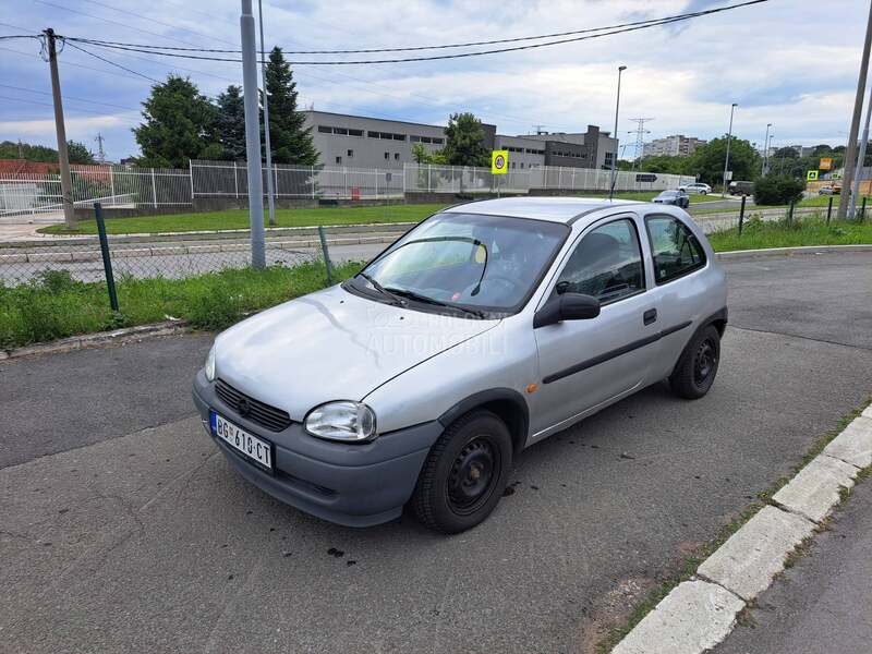 Opel Corsa B 1.0