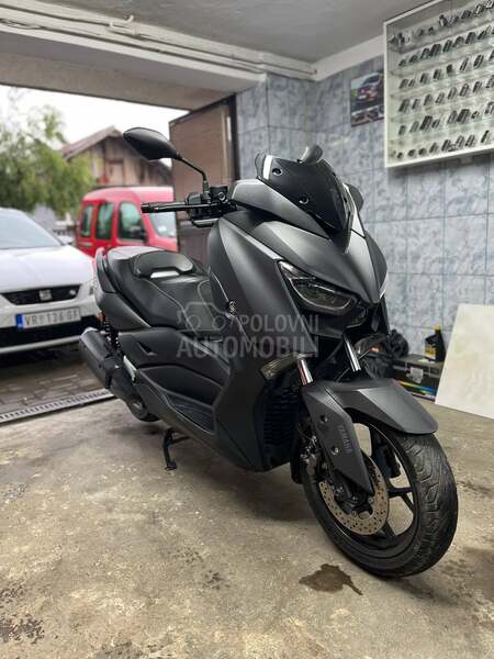 Yamaha X max