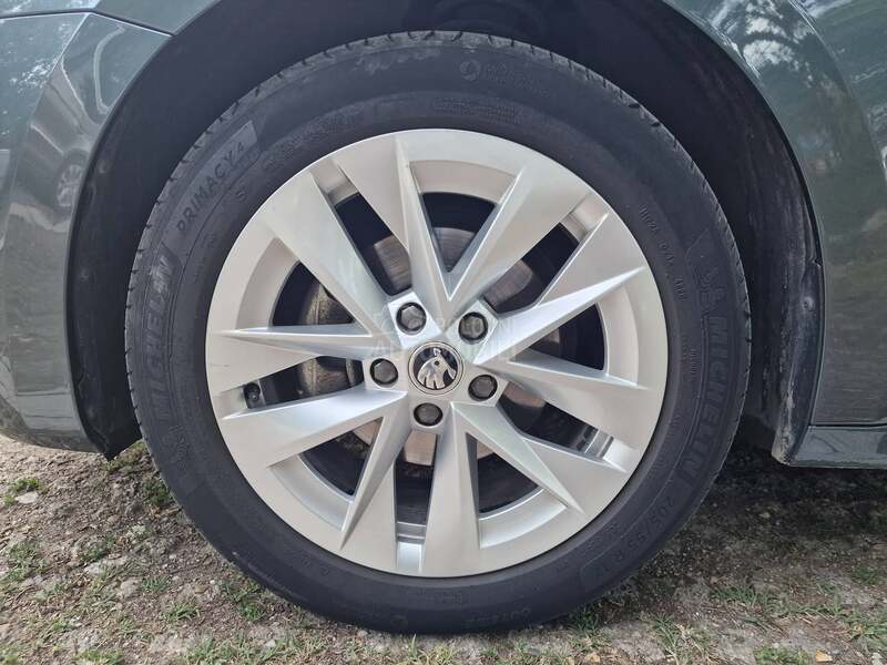 Škoda Octavia 1.0 tsi Style