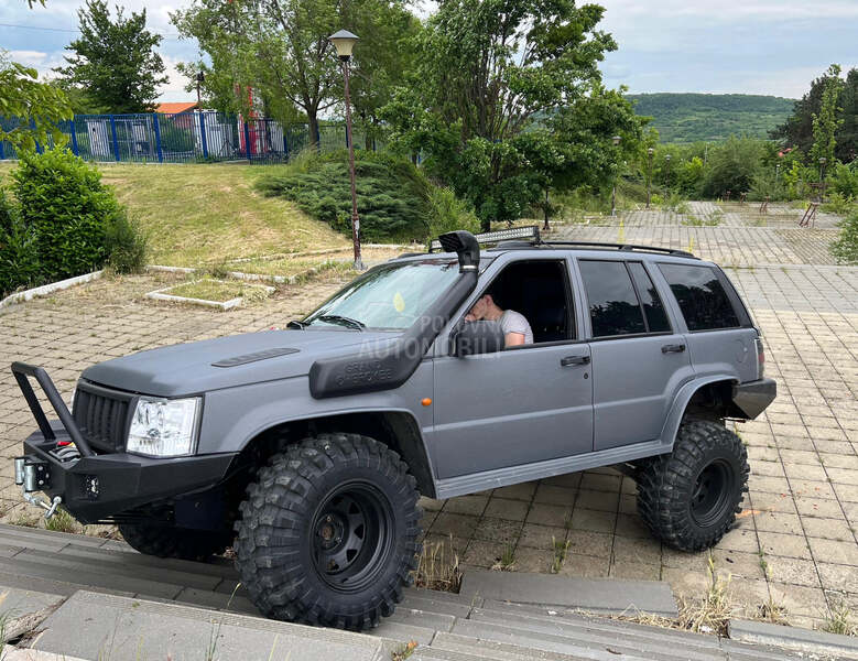 Jeep Grand Cherokee 5.2 limited