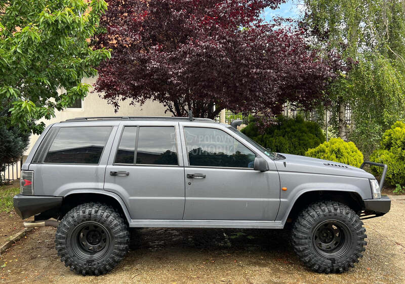 Jeep Grand Cherokee 5.2 limited