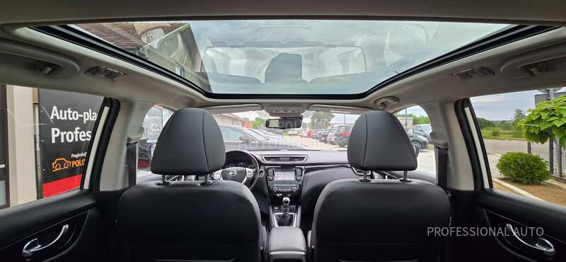 Nissan Qashqai 1.5d/Tekna/Pano/360