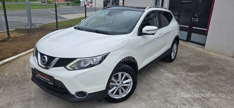 Nissan Qashqai 1.5d/Tekna/Pano/360
