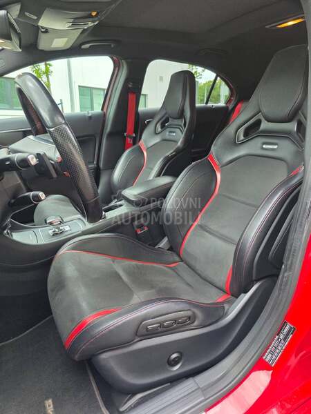 Mercedes Benz A 45 AMG 