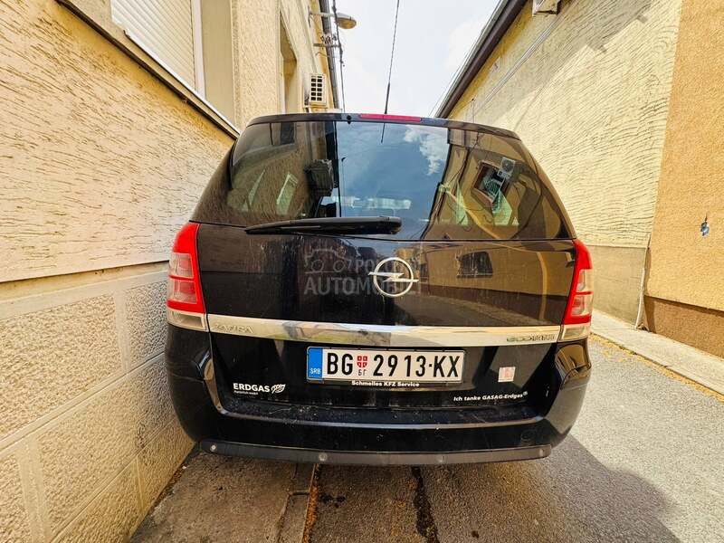 Opel Zafira 111 jahre edition